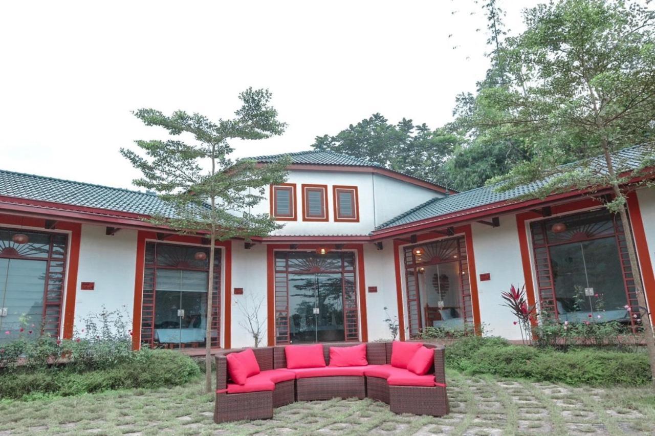 Furano Garden Home Hoa Binh - Venuestay Exteriör bild